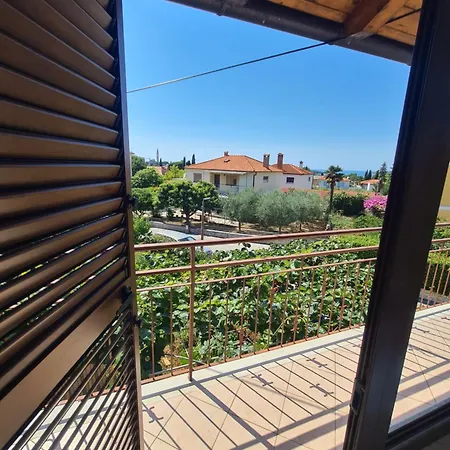 Apartments Ada Rovinj Exterior photo