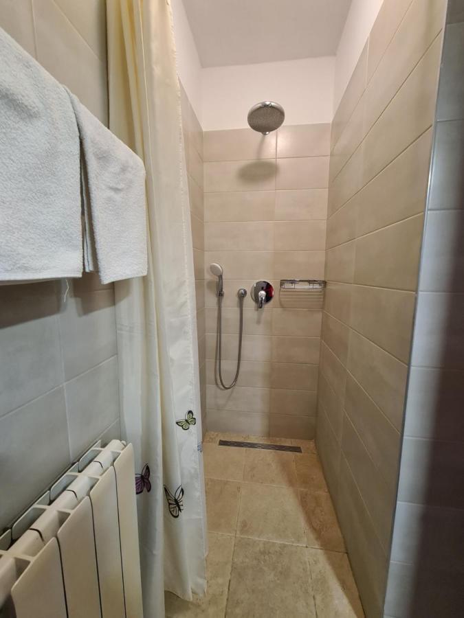 Ada Appartement *
